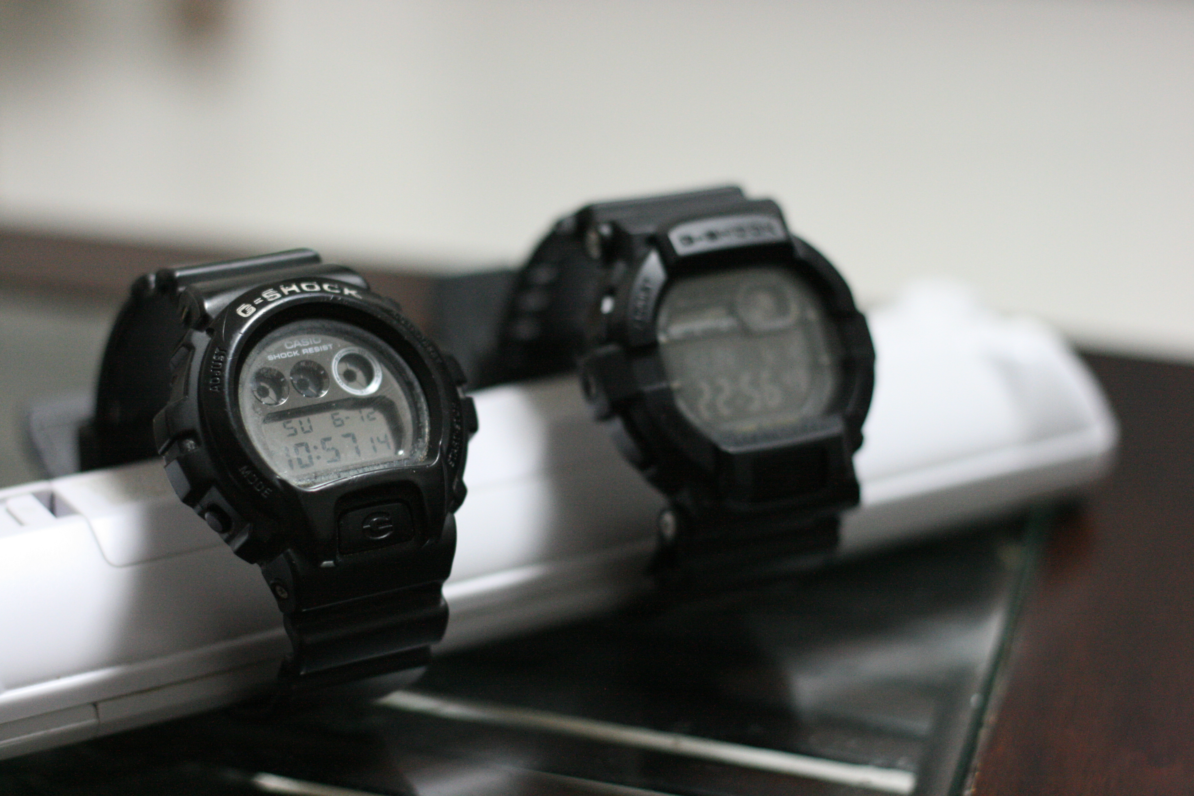 CASIO G-SHOCK】腕時計GD-350-1B DW-6900BW-1の魅力とはレビュー – MASAKI-ISHIKAWA